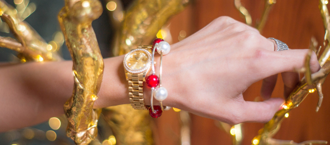 holistic healing news features made jewelry for holiday 2018